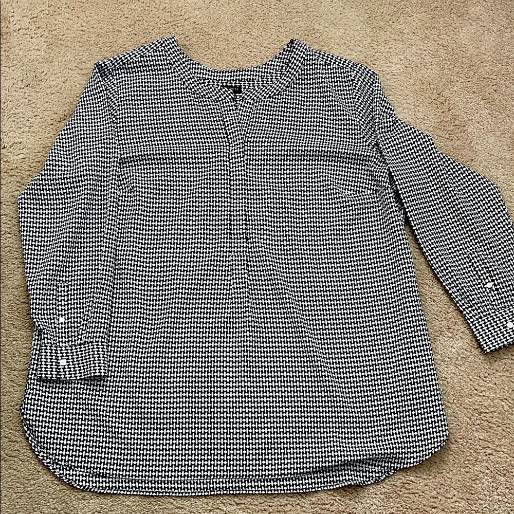Talbots Black and White Geometric Blouse